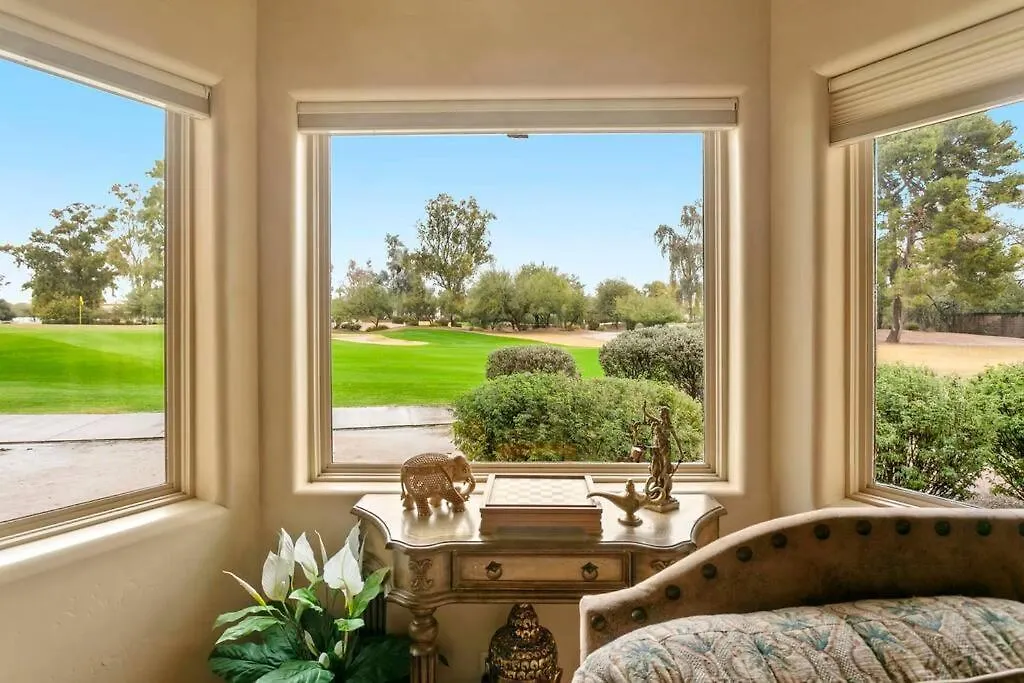 סקוטסדייל Ethereal Corner Ritz Carlton Grand Estate Golf Mountains Jacuzzi Sauna Theater Gym וילה